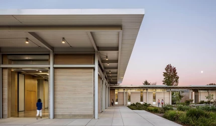 Bellevue Botanical Garden Visitor Center Image