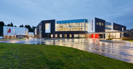 Juanita High School Image