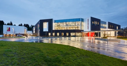 Juanita High School Image