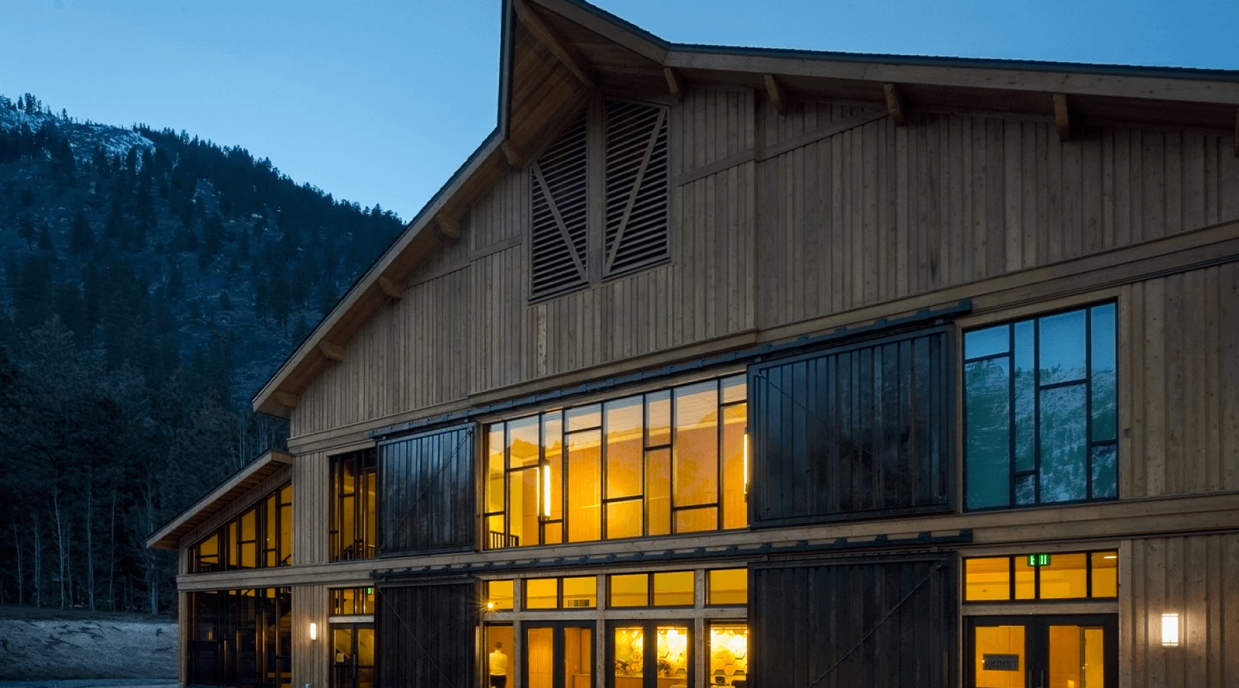 SnowyOwlTheater_Gallery7