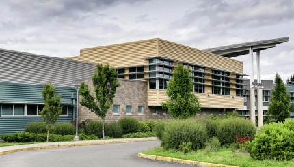 Lynnwood High School Image