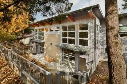 Gibson Ek High School Image