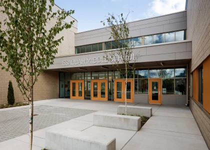 Issaquah Middle School Image
