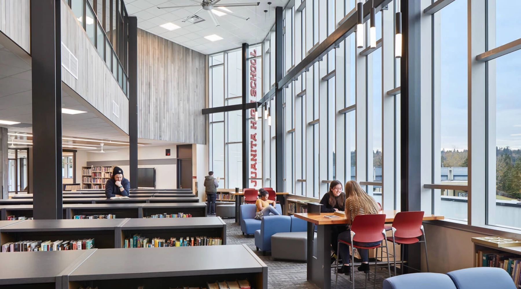 20191116-i_JuanitaHigh_9_gallery_1440x800px