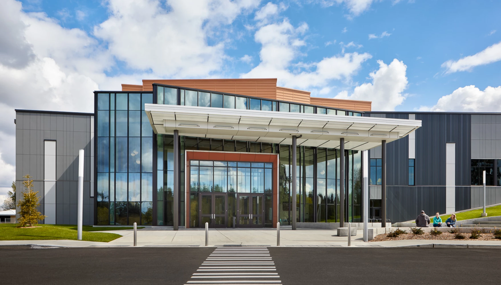 IngHSCH_20220416_b_ConcerHall_2_gallery__1440x820px