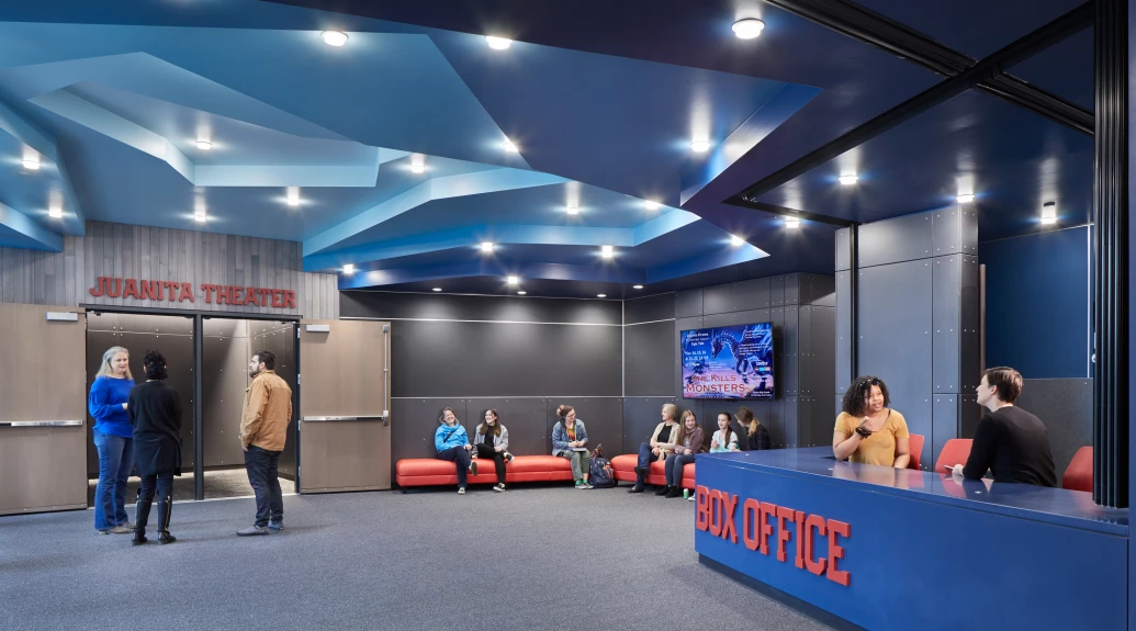 20191116-a_JuanitaHigh_1_p-lg3300-L90