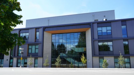 Leota Middle School Image